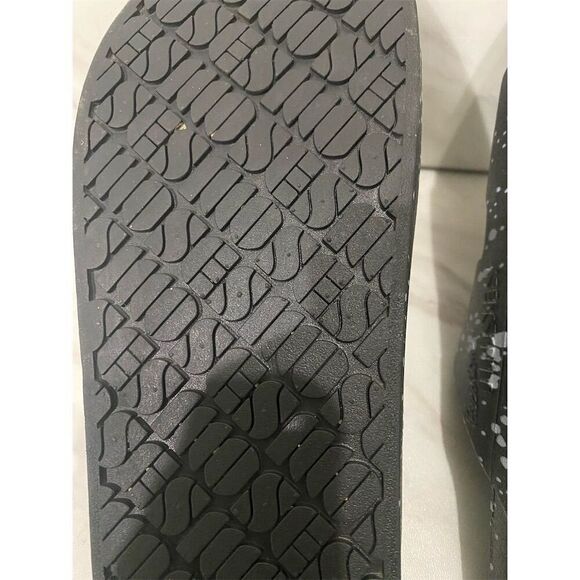 Freedom Moses Women's Black Splatter Two Strap Slides Size 7/8 Casual Sandals - Picture 4 of 15